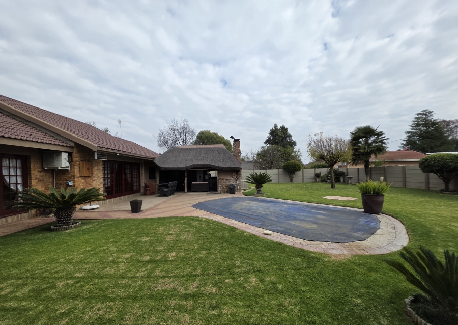 3 Bedroom Property for Sale in Flamingo Park Free State